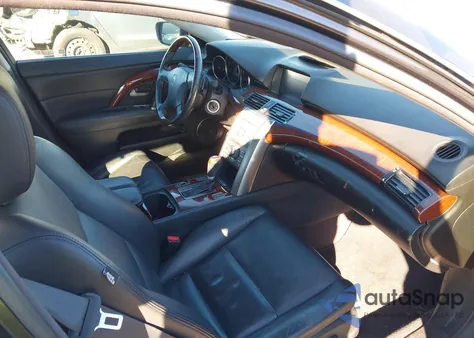 2010 Acura Rl 3.7 from USA, damaged, VIN JH4KB2F68AC001163